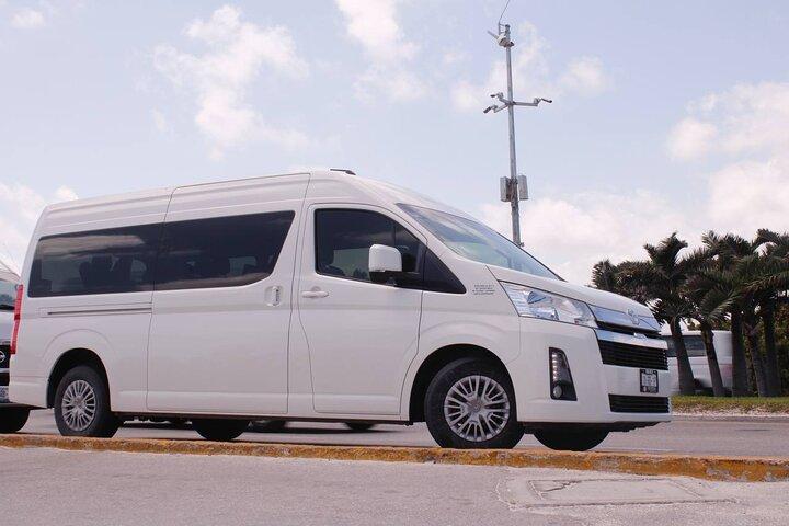 Private transfer to Cancun Airport to Hotel Zone