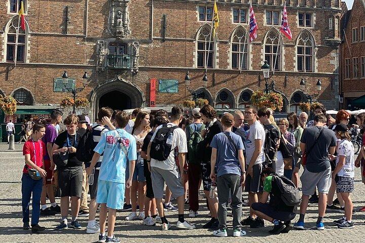 Bruges by a Local: Exciting Stories with Chocolate Truffle Bite