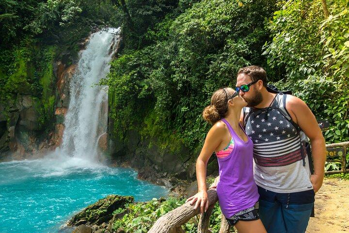 Discover Rio Celeste Labyrinth, Sloth Sanctuary & River Swim
