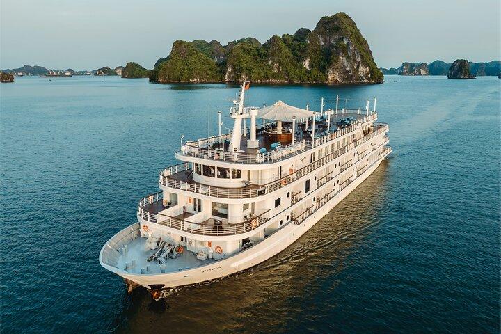 3-day Cruise Tour to Explore Halong Bay from Ha Long