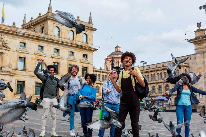 VIP Bogota City Tour: Farmers Market, Monserrate, Candelaria, 9hr