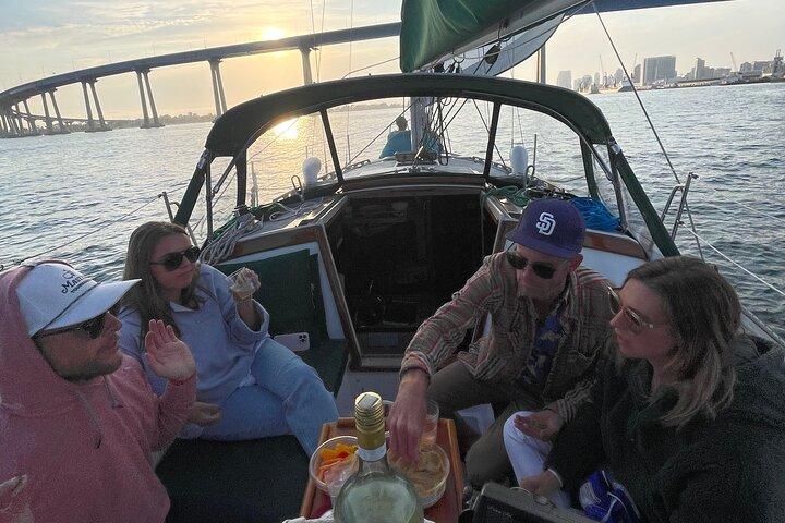 Deluxe Sunset & Day Sail Small Group