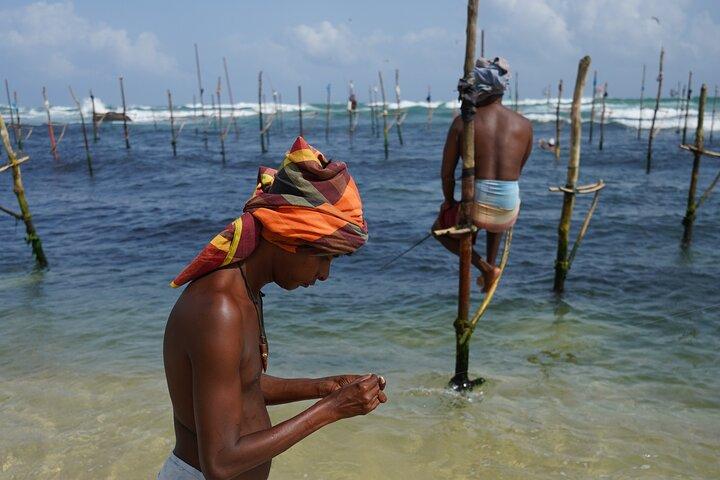 Private Galle Day Tour with River Safari, Stilt fishing & Turtles