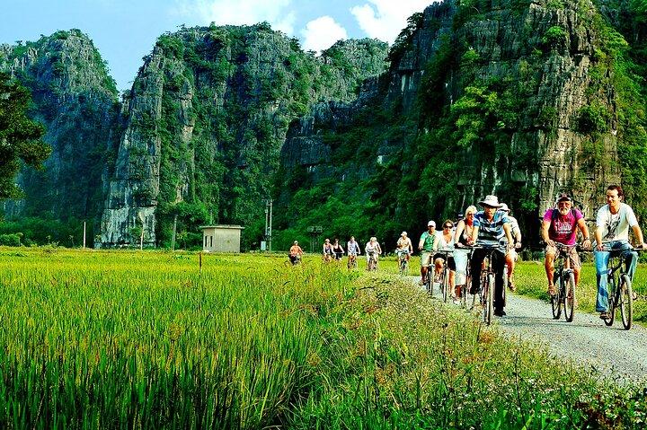 Day Tour at Hoa Lu, Tam Coc and Ninh Binh in Vietnam