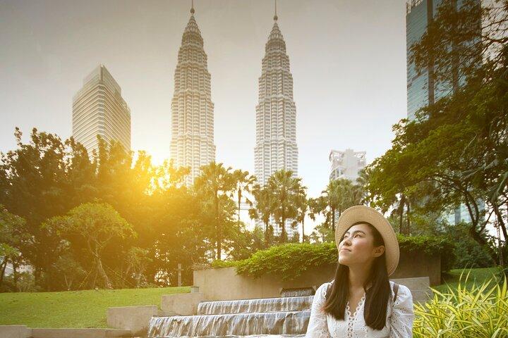 Private Kuala Lumpur Photoshoot Outside Petronas Tower