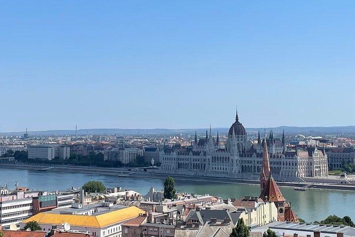 Private Budapest Adventure E-bike Tour to Buda Hills