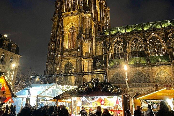 Discover Strasbourg Christmas markets - Free drink