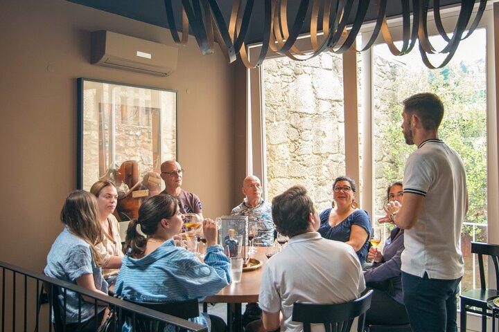 Port Wine Tour | 3 Cellars | 7 Tastings | 12 Participants Maximum