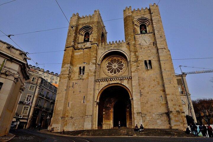 Lisbon Private Tour by Electric Tuk Tuk