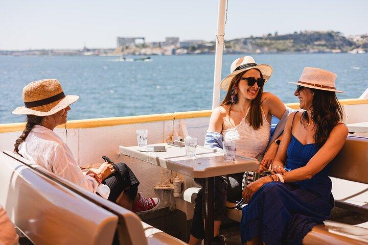 Lisbon Hop-On Hop-Off Tours | Bus, Tram & Boat Passes