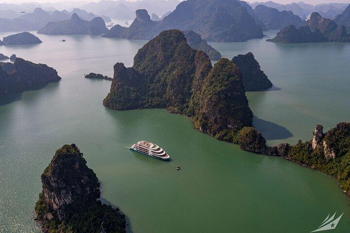 Capella Cruise Halong Bay 2Day/1 Night 6 Star Cruise All Included