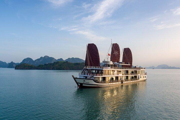 Orchid Cruises 2Days/1Night 5 Star Cruises