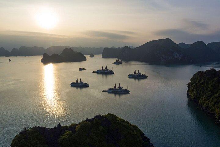 Orchid Cruises 2Days/1Night 5 Star Cruises