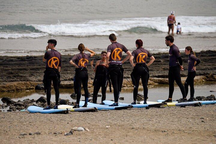 small group surf lesson in Playa de las Américas,Tenerife