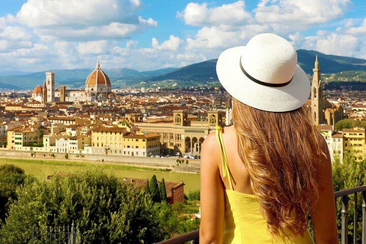 Family Tour of Florence’s Old Town and da Vinci Museum