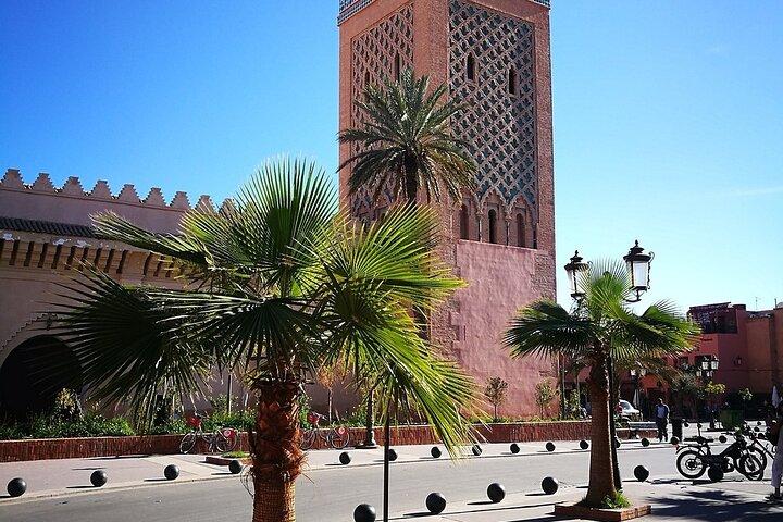 Guided Medina Walking Tour of Monuments & Souks