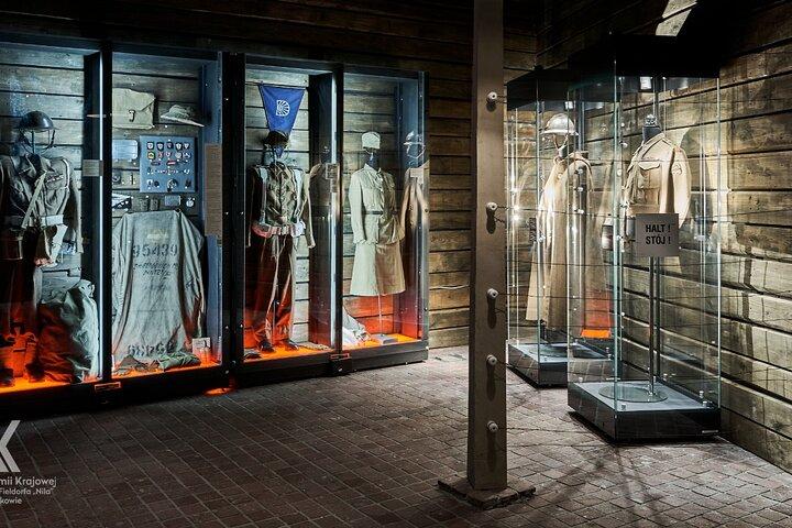 Krakow: Skip The Line Ticket to Home Army Museum