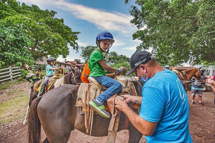 Horseback Riding Tour in Sierra Madre from Puerto Vallarta