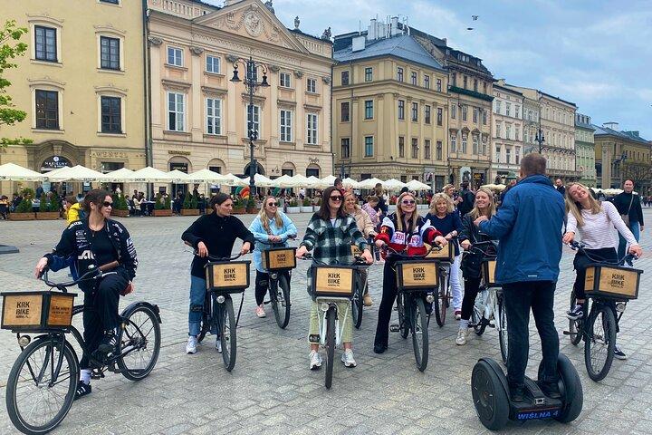 Krakow: 2 Hours Old Town Guided Bike Tour