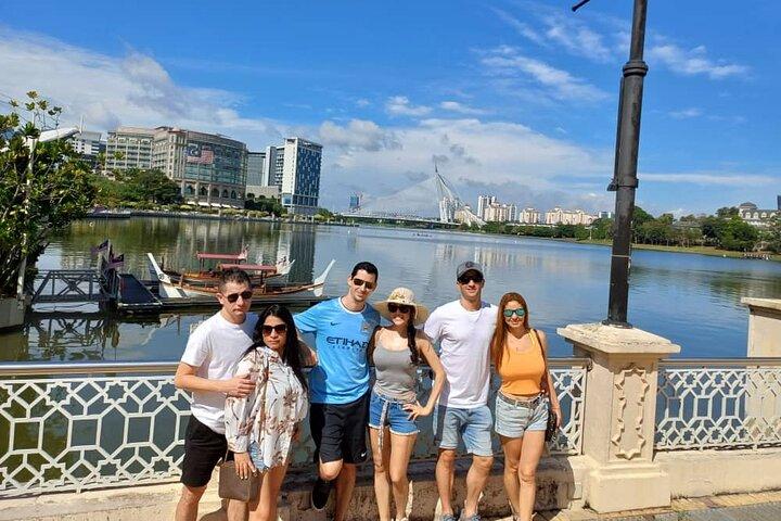 Putrajaya City Tour from Kuala Lumpur with Sight Seeing Cruise