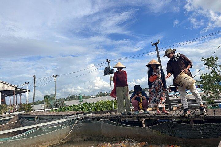 Can Tho day tour: fruit garden&floating fish farm in Son islet