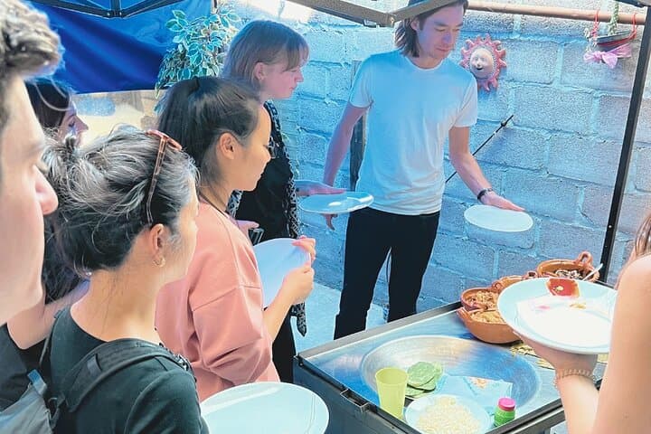 Eat in a local house & access to restricted areas in Teotihuacan