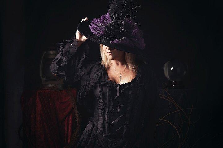 Witches Coven Walking Tour in New Orleans