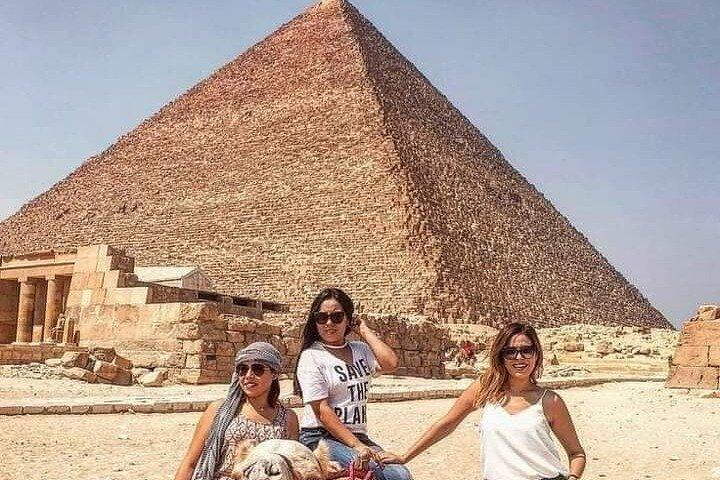 Half day Private Tour Giza pyramids the Sphinx and Camel Ride