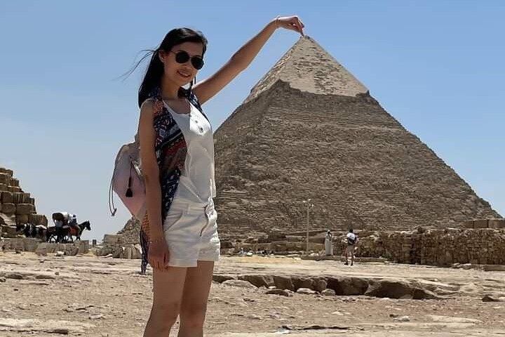 Half day Private Tour Giza pyramids the Sphinx and Camel Ride