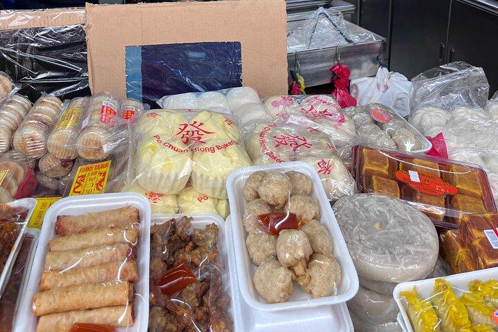 Manila: Binondo Walking Tour ( Oldest Chinatown )