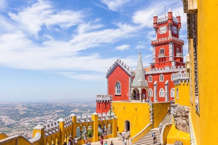 From Lisbon Luxury Sintra, Cascais, Estoril Full-Day Private Tour