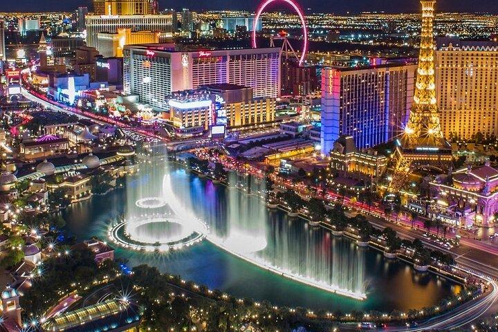Las Vegas Karaoke Party Bus Private Tour