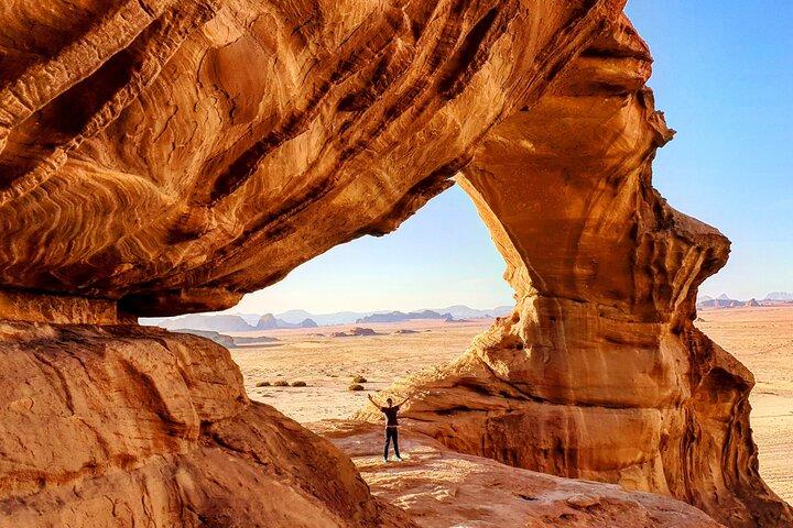Full-Day Tour In Wadi Rum Desert
