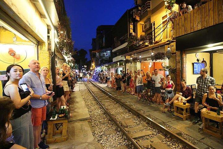 Hanoi Private Train Street Tour Walking with Local Guide