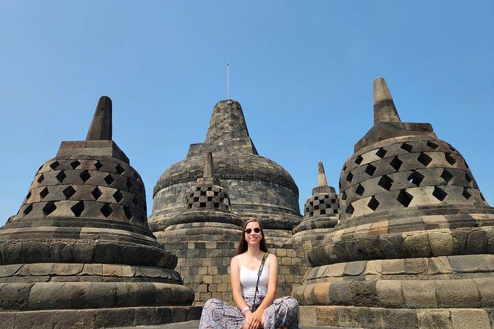 Yogyakarta: Borobudur (Guarantee Climb-up) & Prambanan