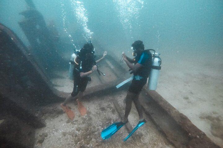 Discover SCUBA Diving in Beautiful Unawatuna Bay