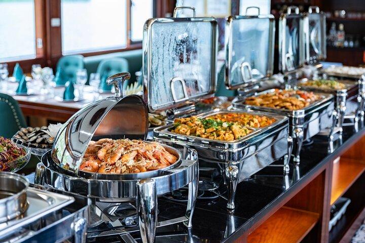 Halong 5star cruise day trip: Buffet lunch & luxury transfers