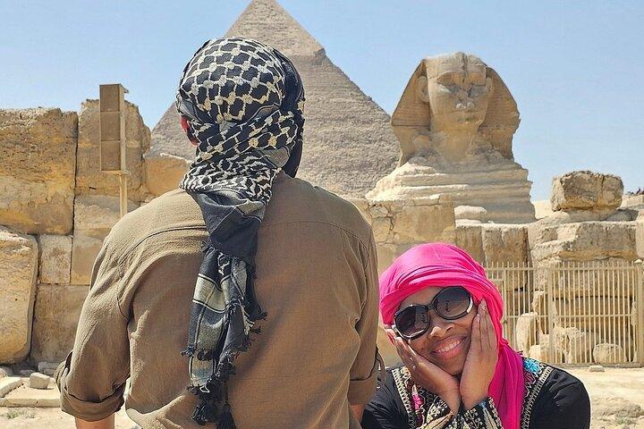 Private Tour Giza Pyramids Sphinx with Professional Photographer