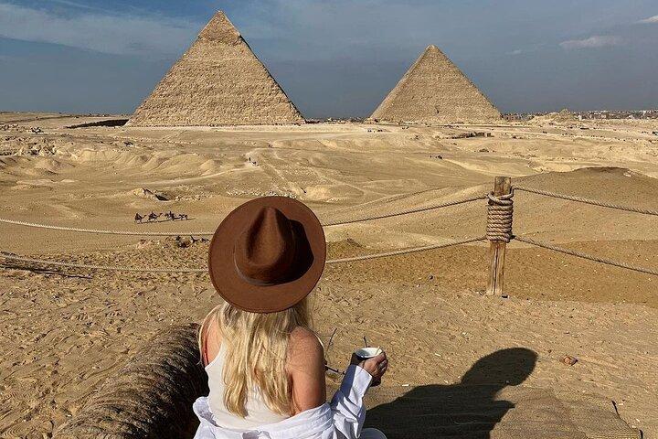 Giza Pyramids And Egyptian Museum Day Tour With Shopping