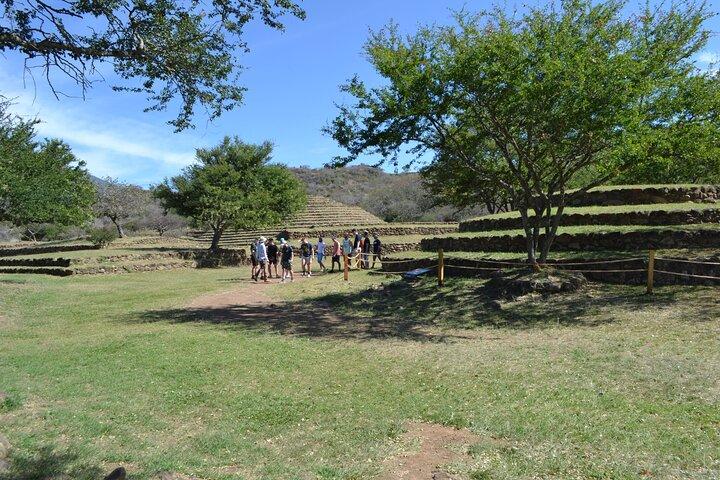 PRIVATE Fire TOUR: Pyramids, Volcanoes, Agaves & Tequila