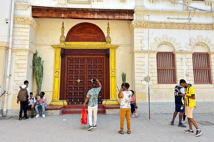 Private Half Day Tour To Prison Island and Stone Town By Night