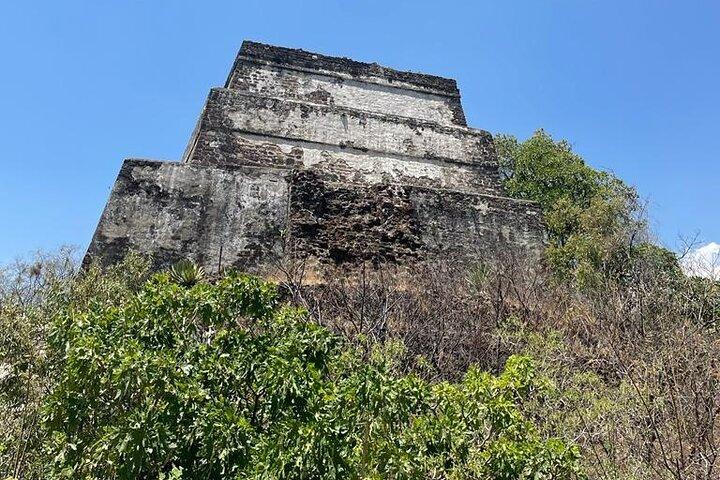 Transportation to the town of Tepoztlan next to Mexico City