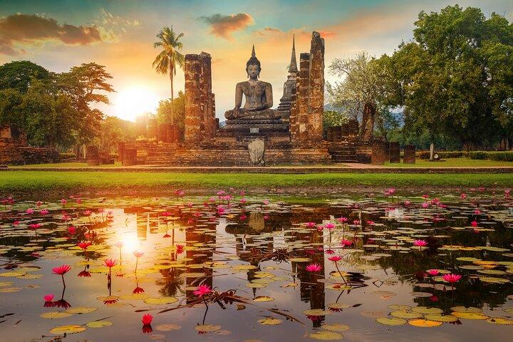 Ayutthaya Famous Temples Tour plus Floating Market and ATV Ride