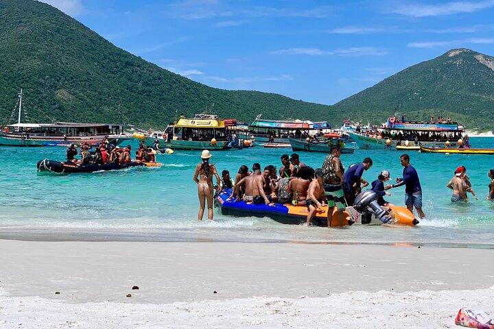 Meet the Brazilian Caribbean: Catamaran Tour to Arraial do Cabo!