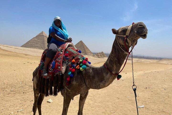 Private tour:Giza Pyramids,Sphinx,Egyptian Museum CamelRide&Lunch