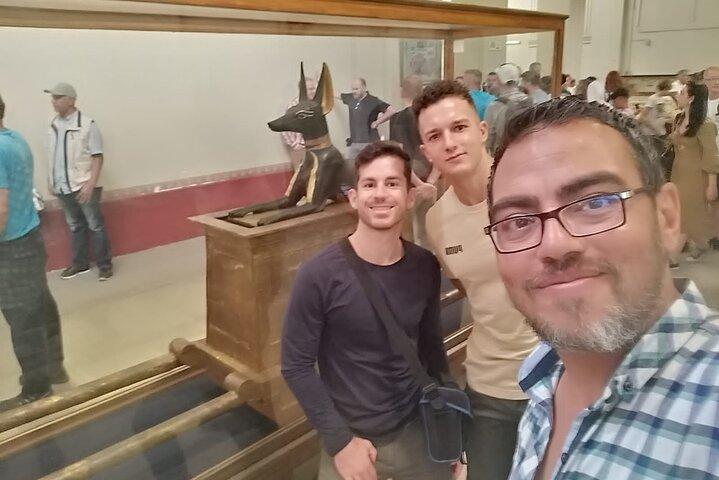 Private tour:Giza Pyramids,Sphinx,Egyptian Museum CamelRide&Lunch