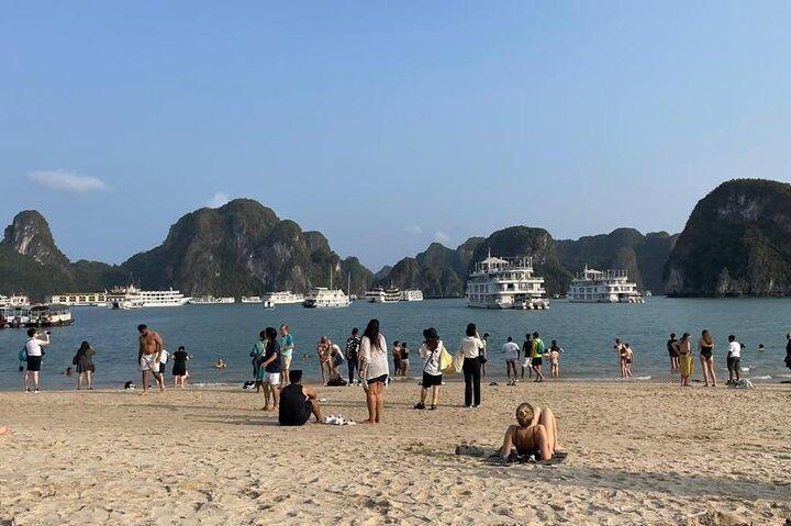 Ha Long Bay Day Cruise From Ha Noi