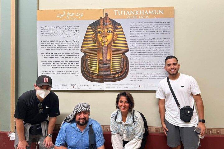 Private tour to Egyptian Museum, Citadel and Old Cairo with Lunch