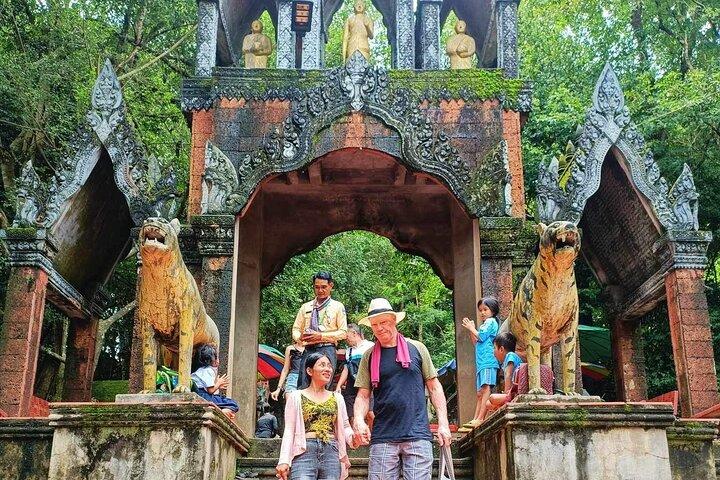 Guided Small Group Kullen Waterfall park + Included Entrance fee