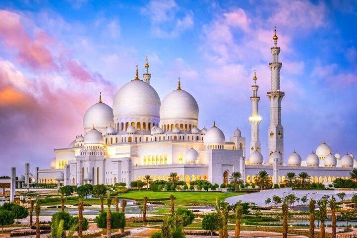 Private Abu Dhabi Premium Full-Day Sightseeing Tour